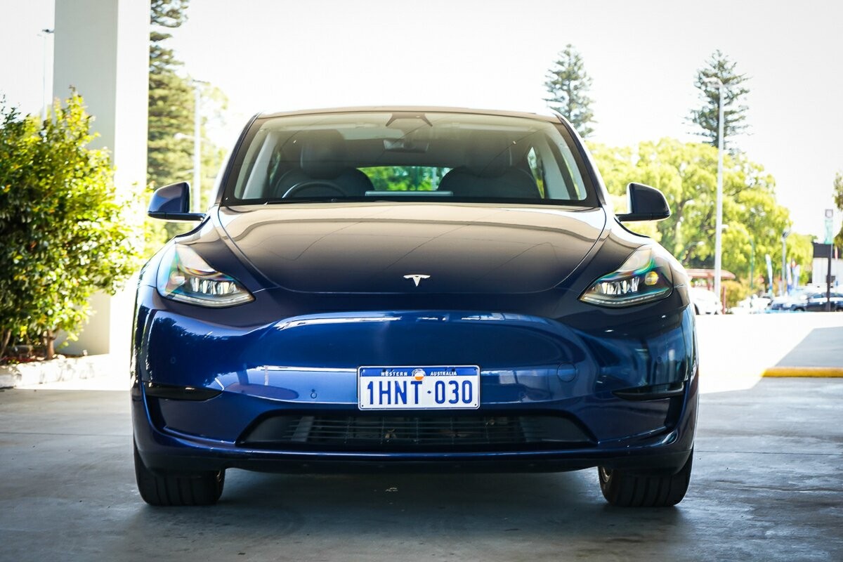 Tesla Model Y image 2