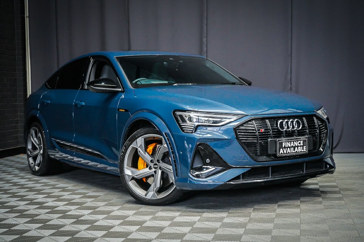 Audi E-tron image 1