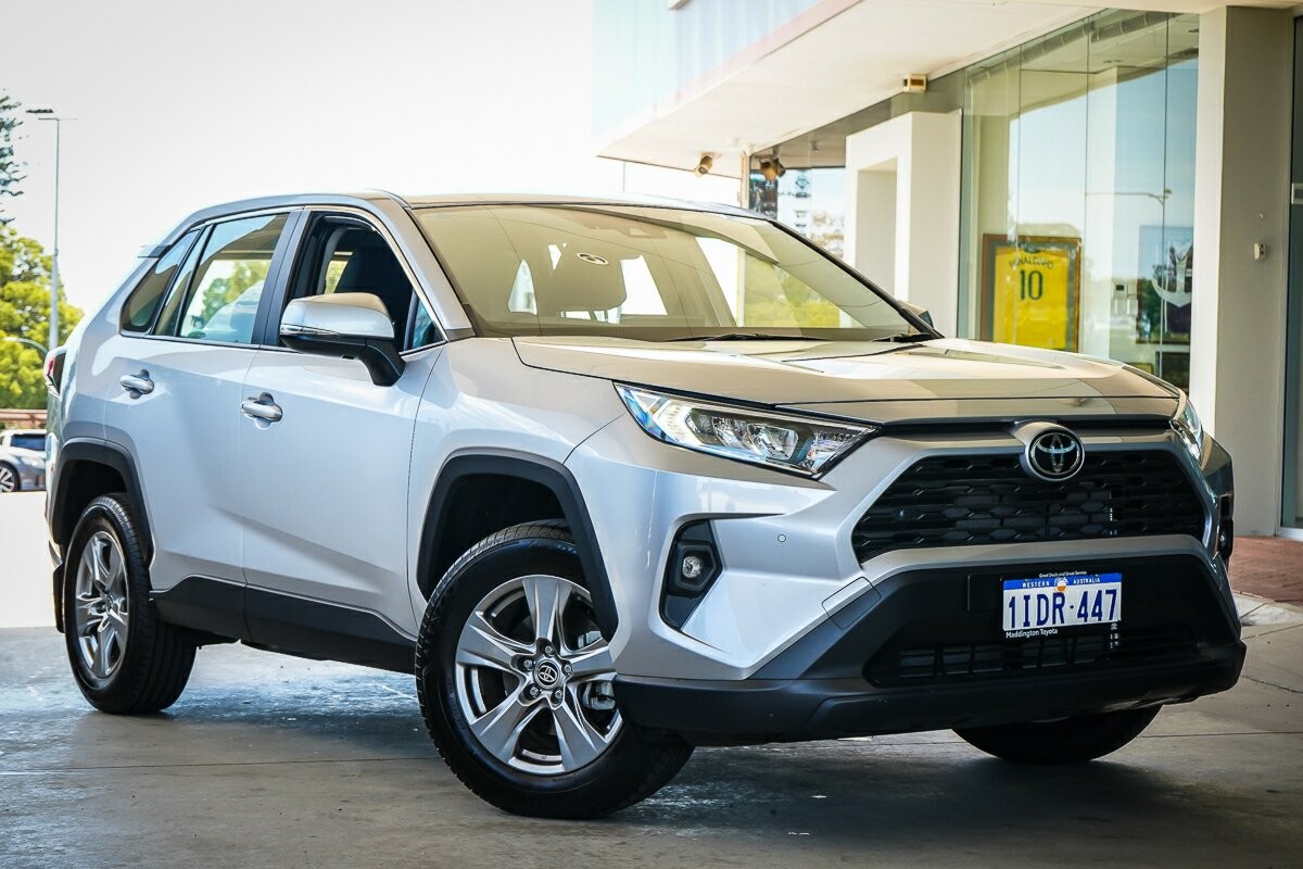 Toyota Rav4 image 1