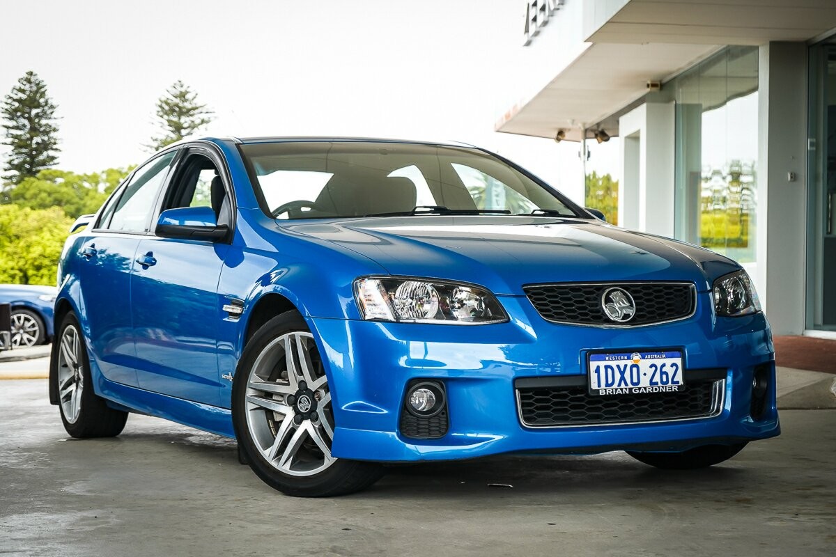 Holden Commodore image 1