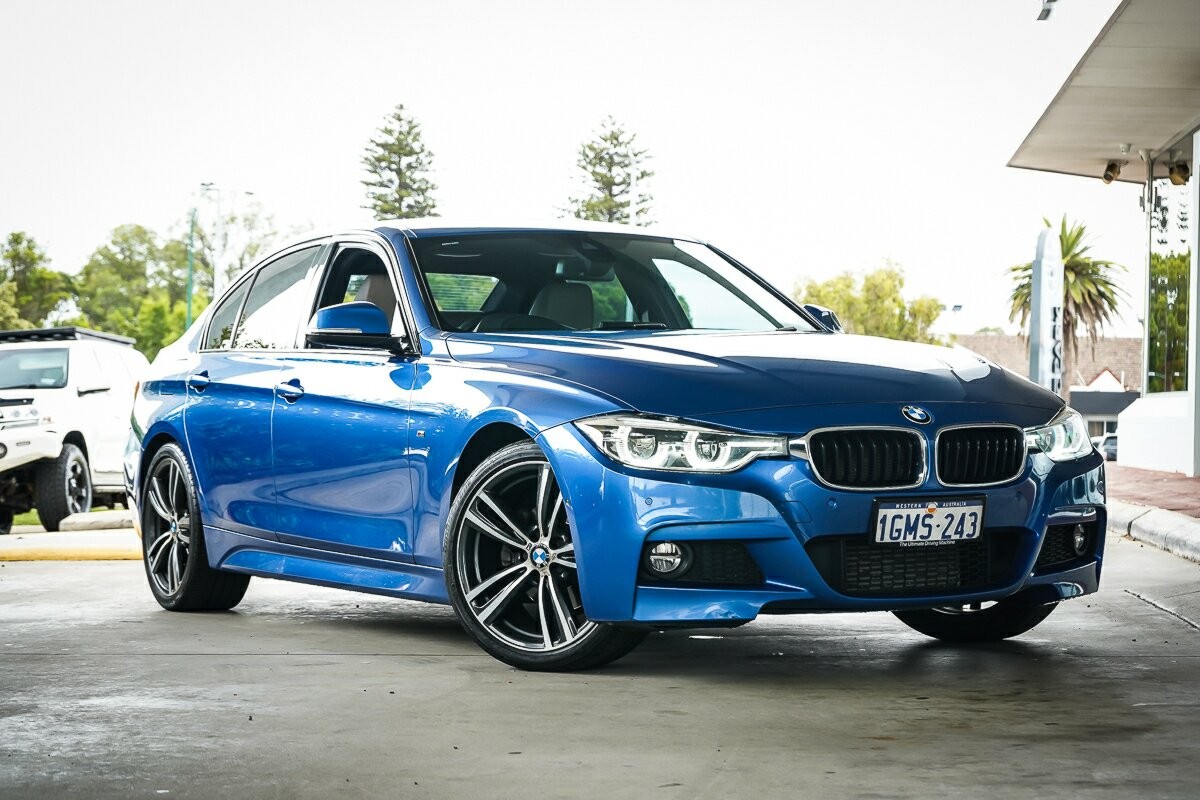 BMW 3 Series image 1