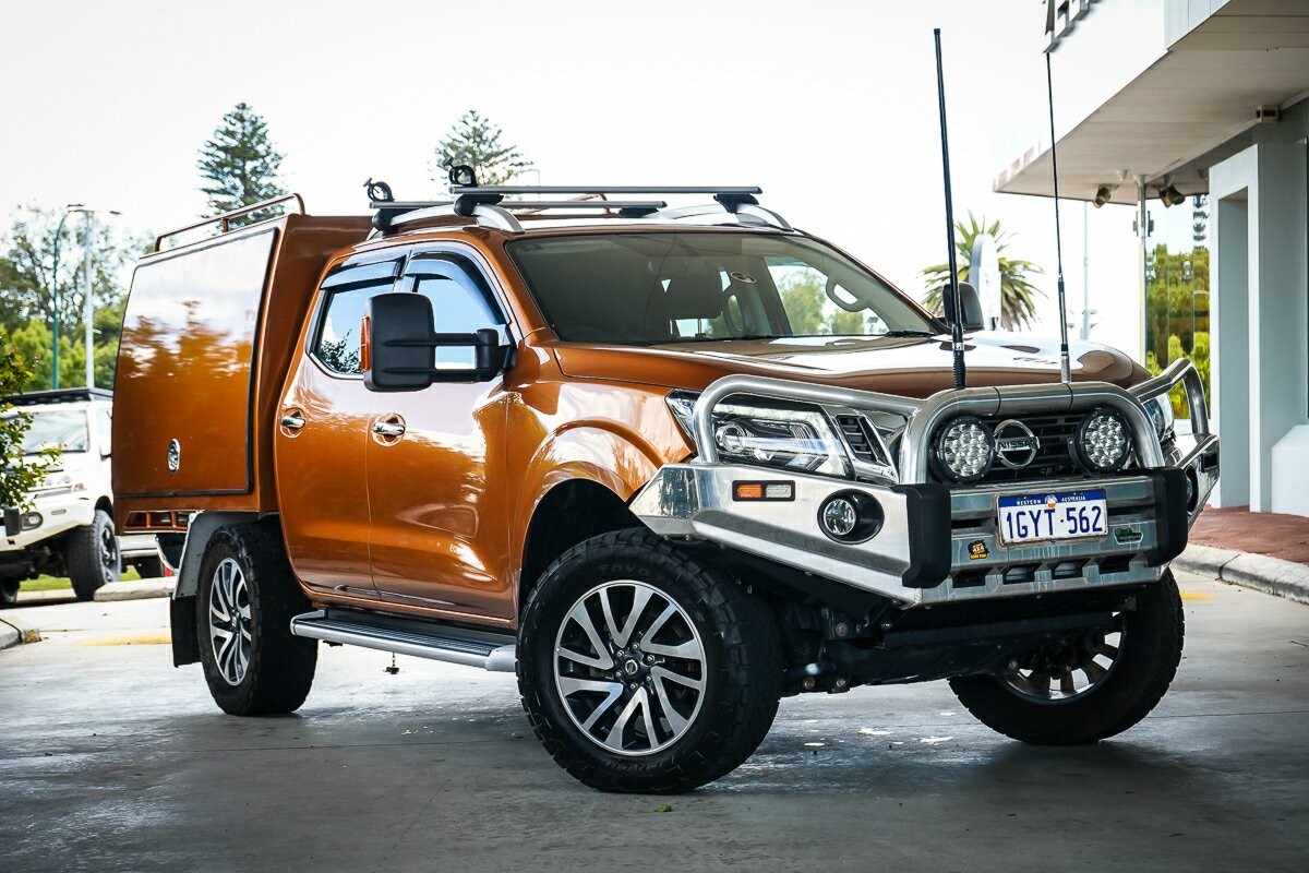 Nissan Navara image 1