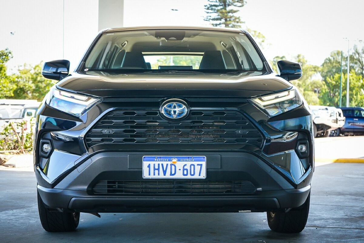 Toyota Rav4 image 3