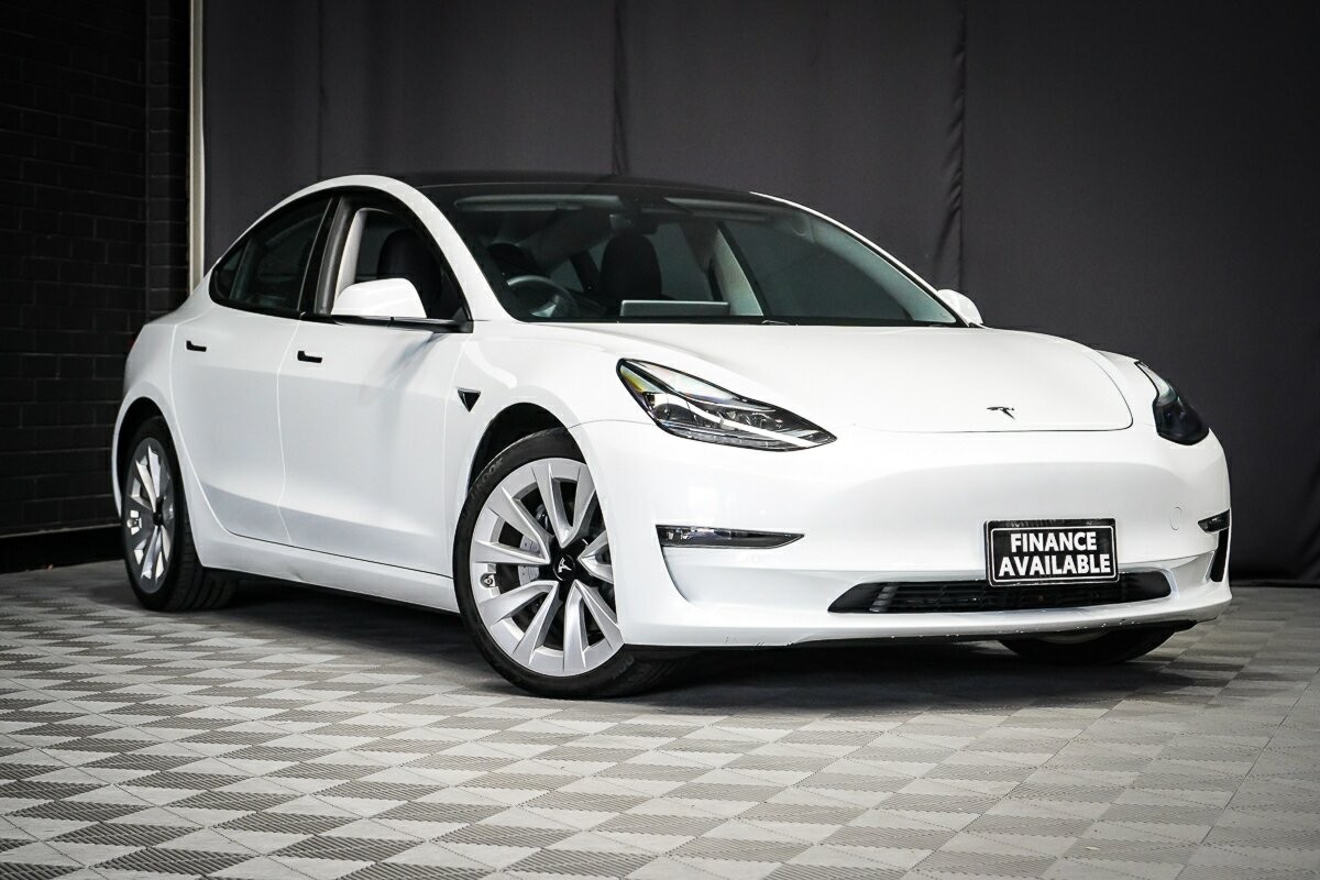 Tesla Model 3 image 1