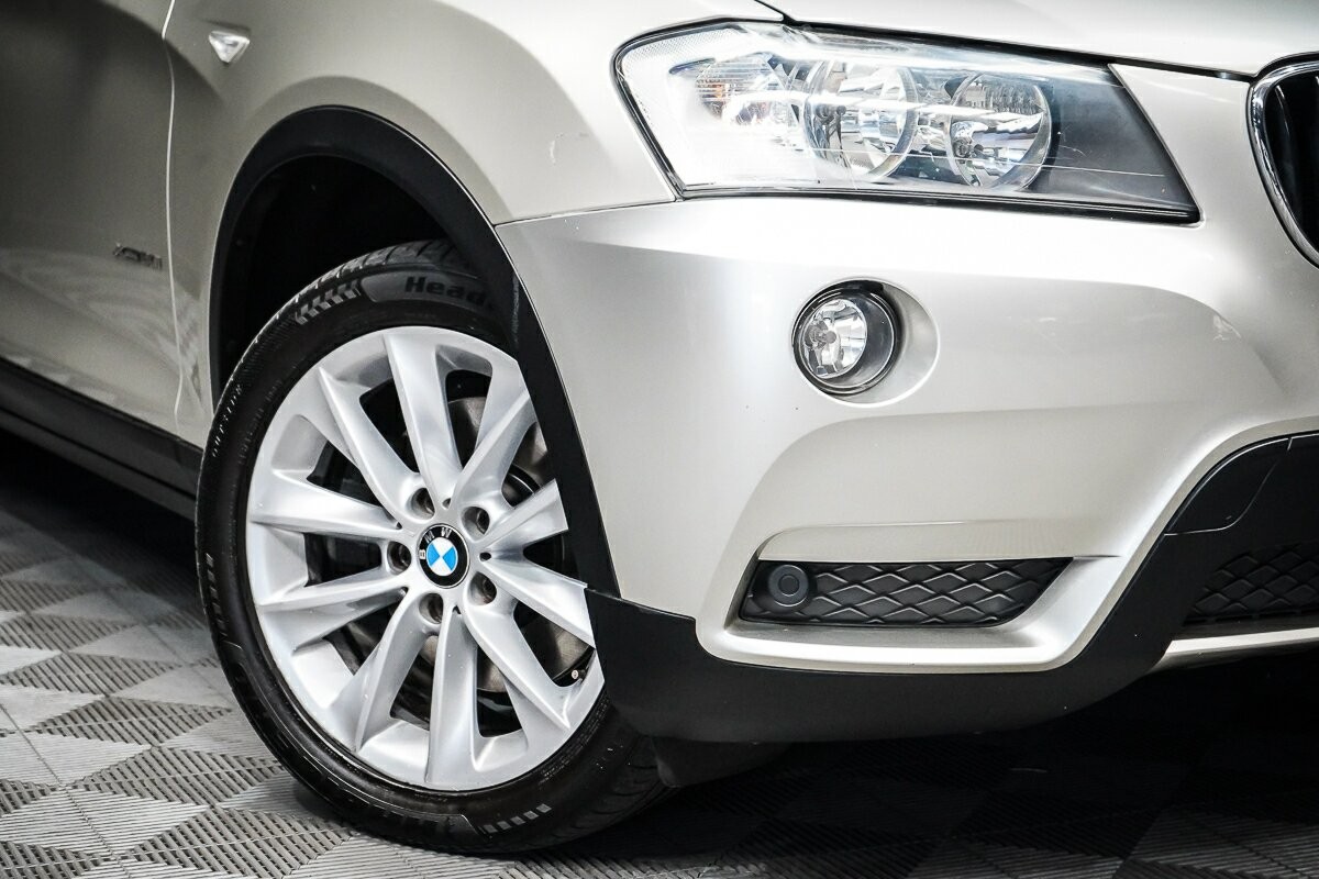 BMW X3 image 2