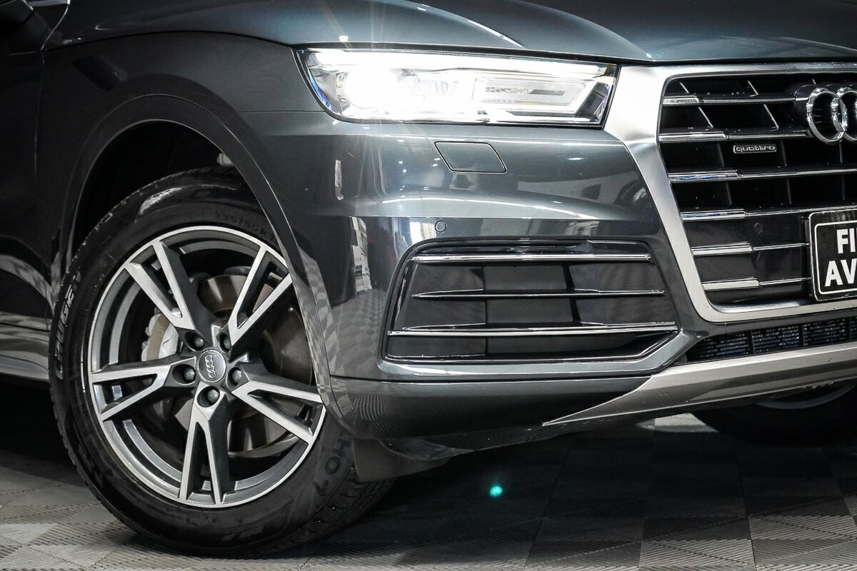 Audi Q5 image 2