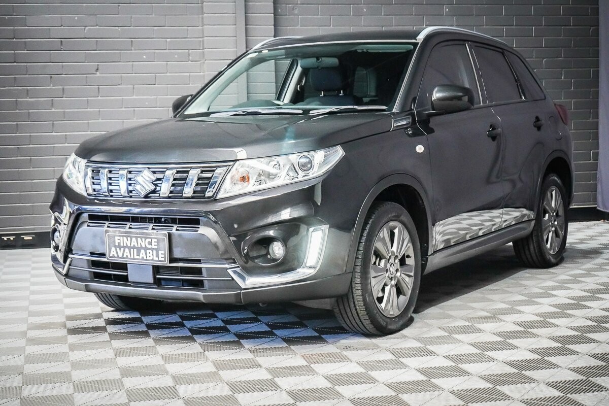 Suzuki Vitara image 4