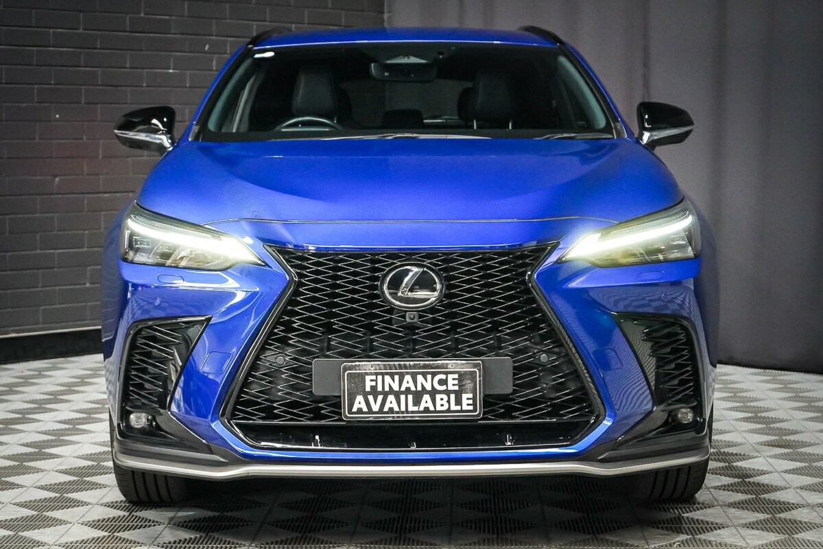 Lexus Nx image 3