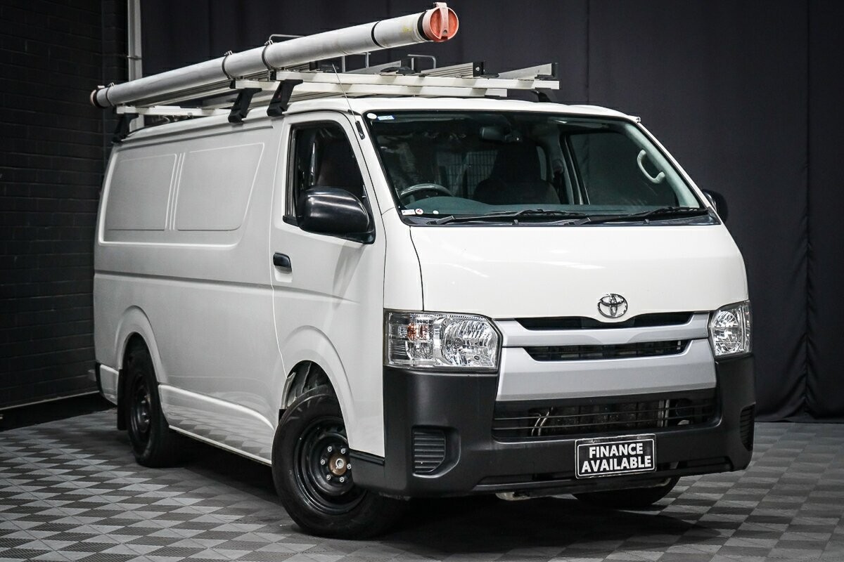 Toyota Hiace image 1