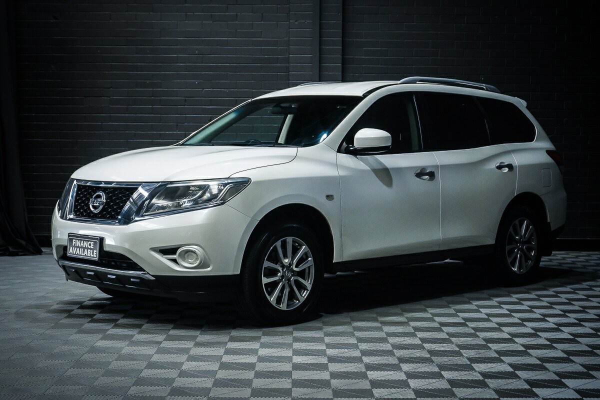 Nissan Pathfinder image 4