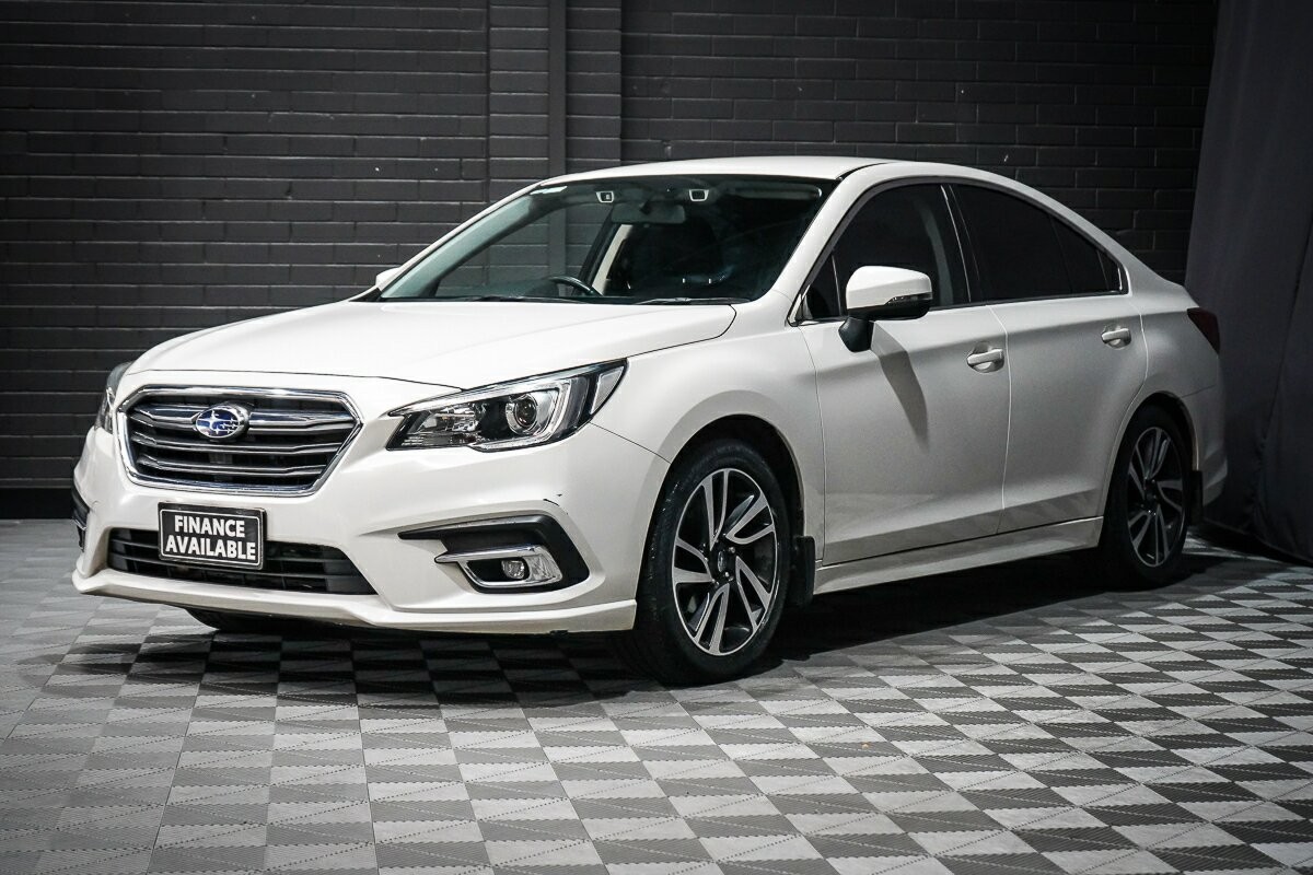 Subaru Liberty image 4