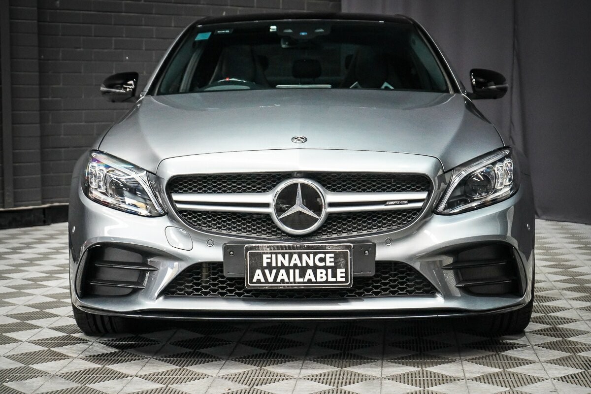 Mercedes Benz C-class image 3