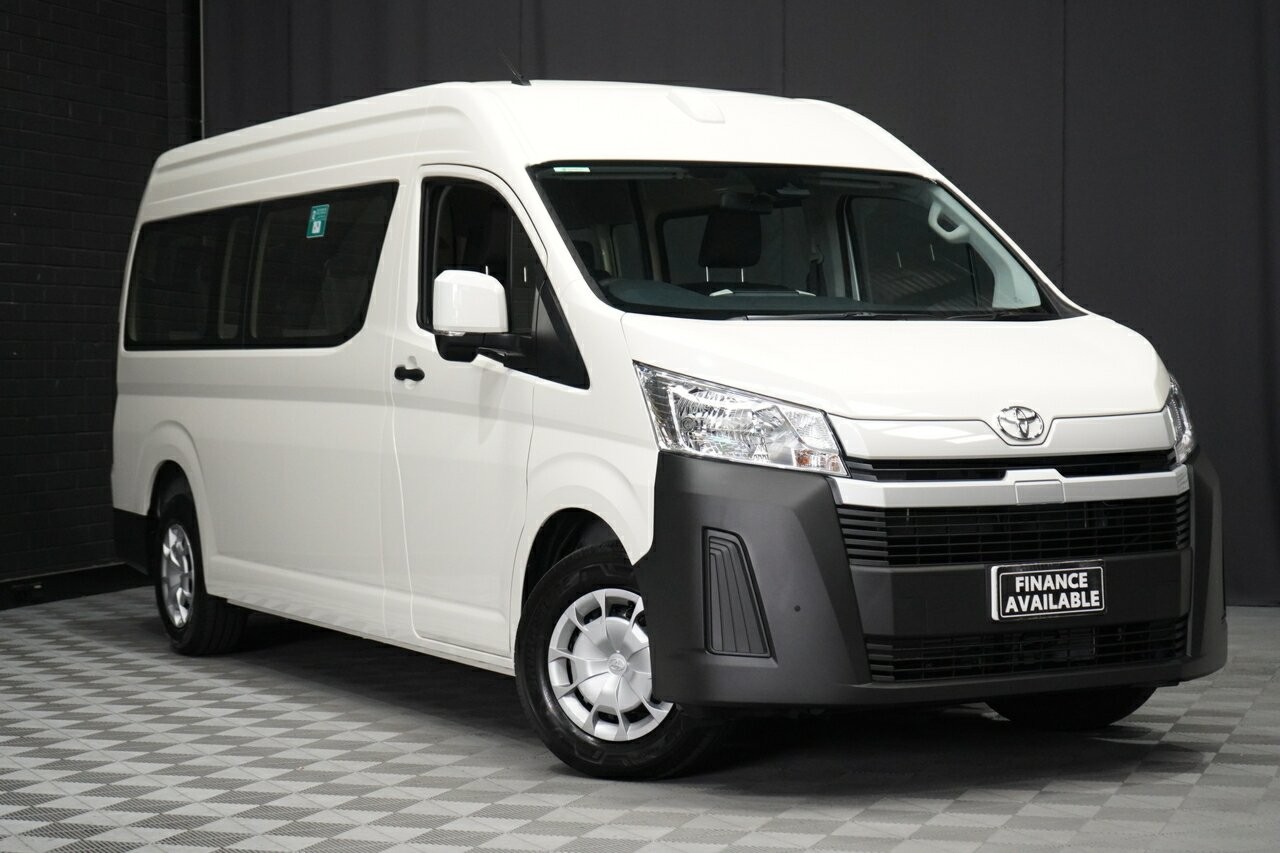 Toyota Hiace image 1