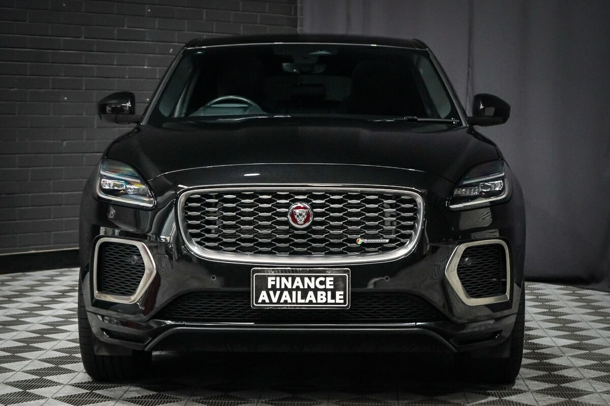 Jaguar E-pace image 3