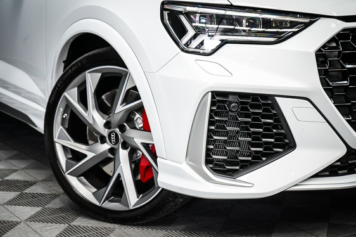 Audi Rs Q3 image 2