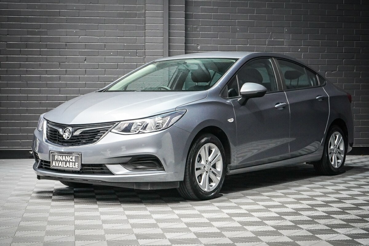 Holden Astra image 4