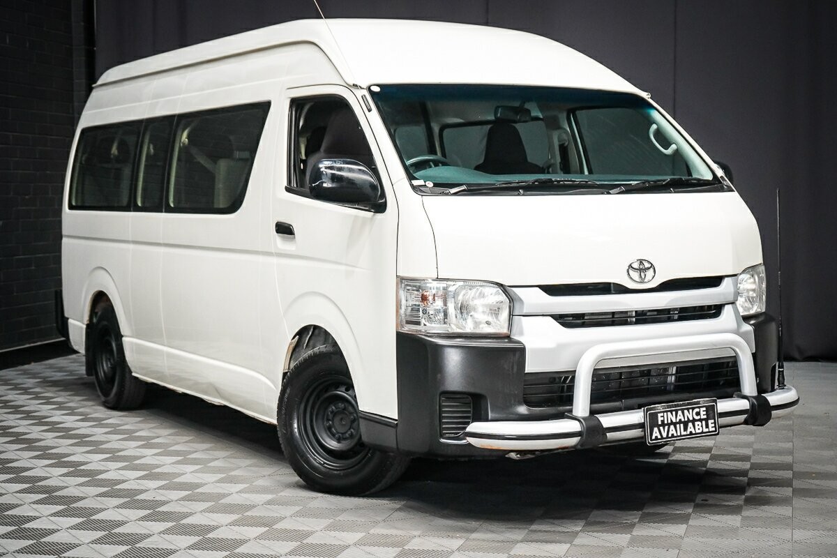 Toyota Hiace image 1