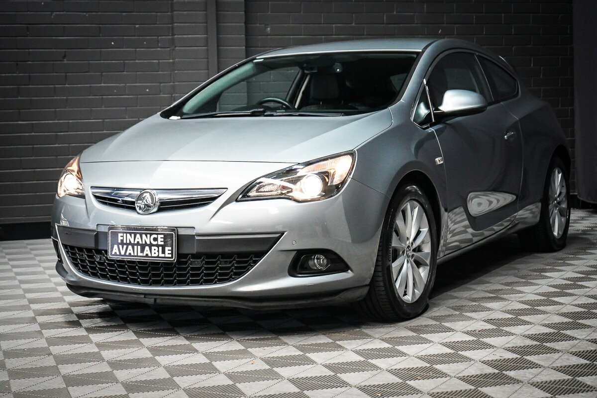 Holden Astra image 4