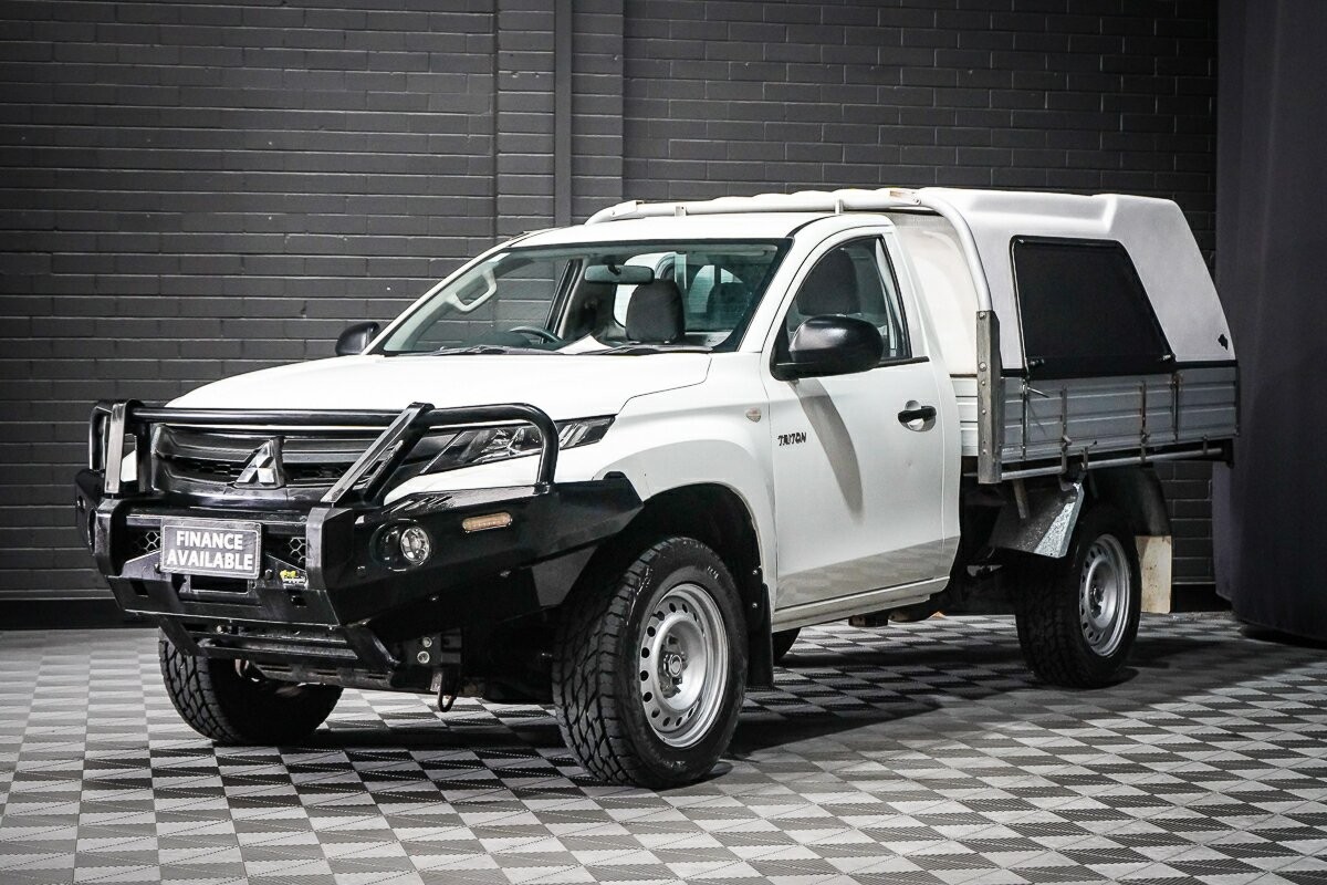 Mitsubishi Triton image 4