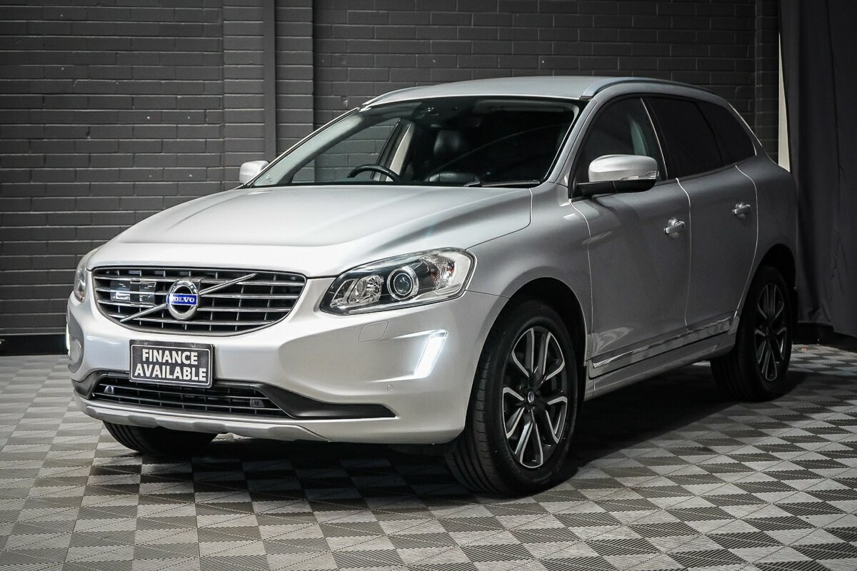 Volvo Xc60 image 4