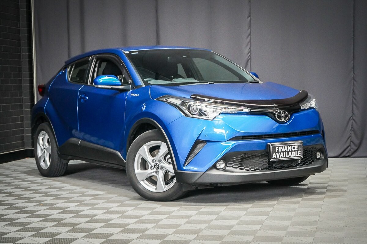 Toyota C-hr image 1