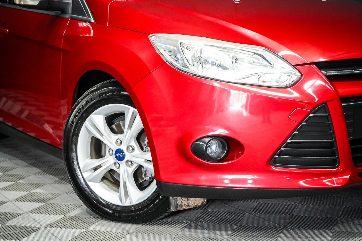 Ford Focus image 2