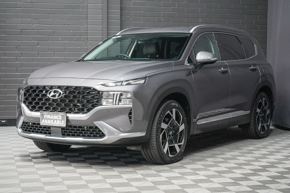 Hyundai Santa Fe image 4