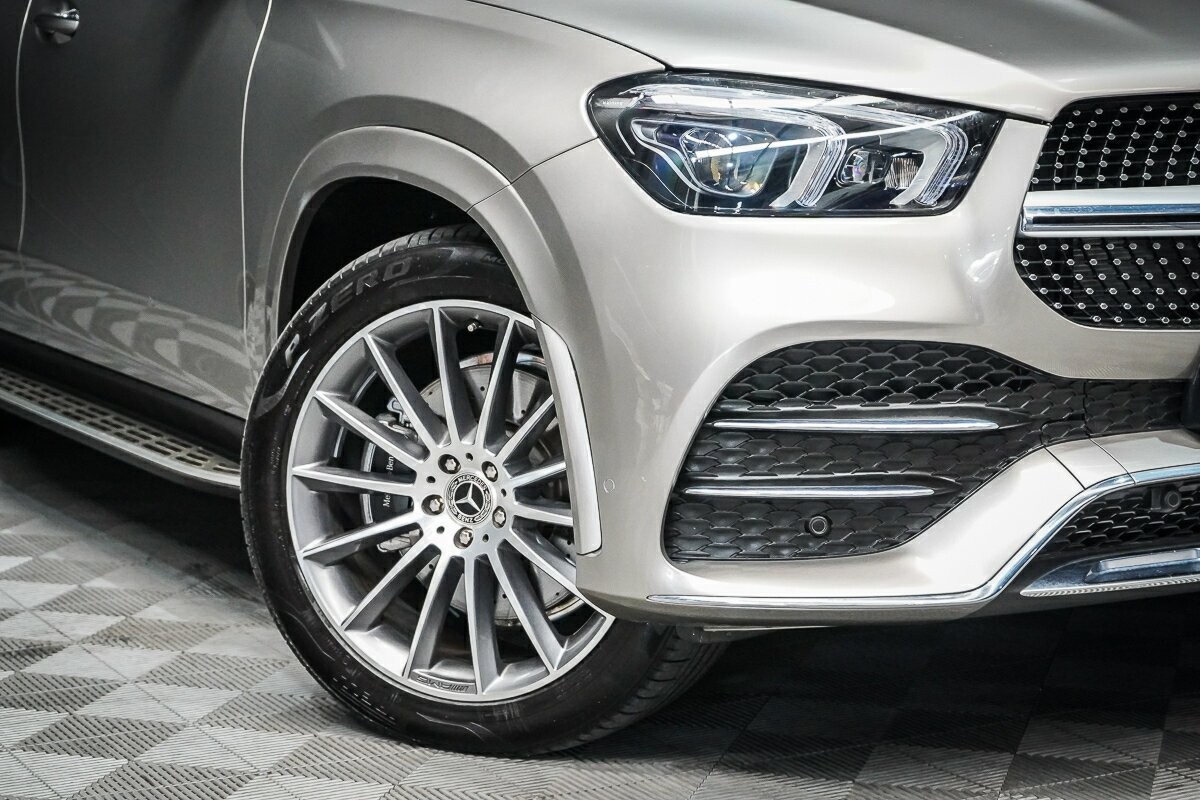 Mercedes Benz Gle-class image 2