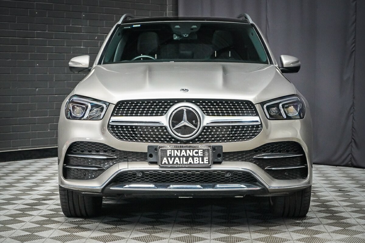 Mercedes Benz Gle-class image 3