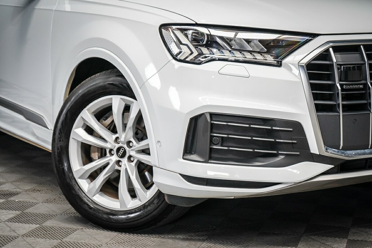 Audi Q7 image 2