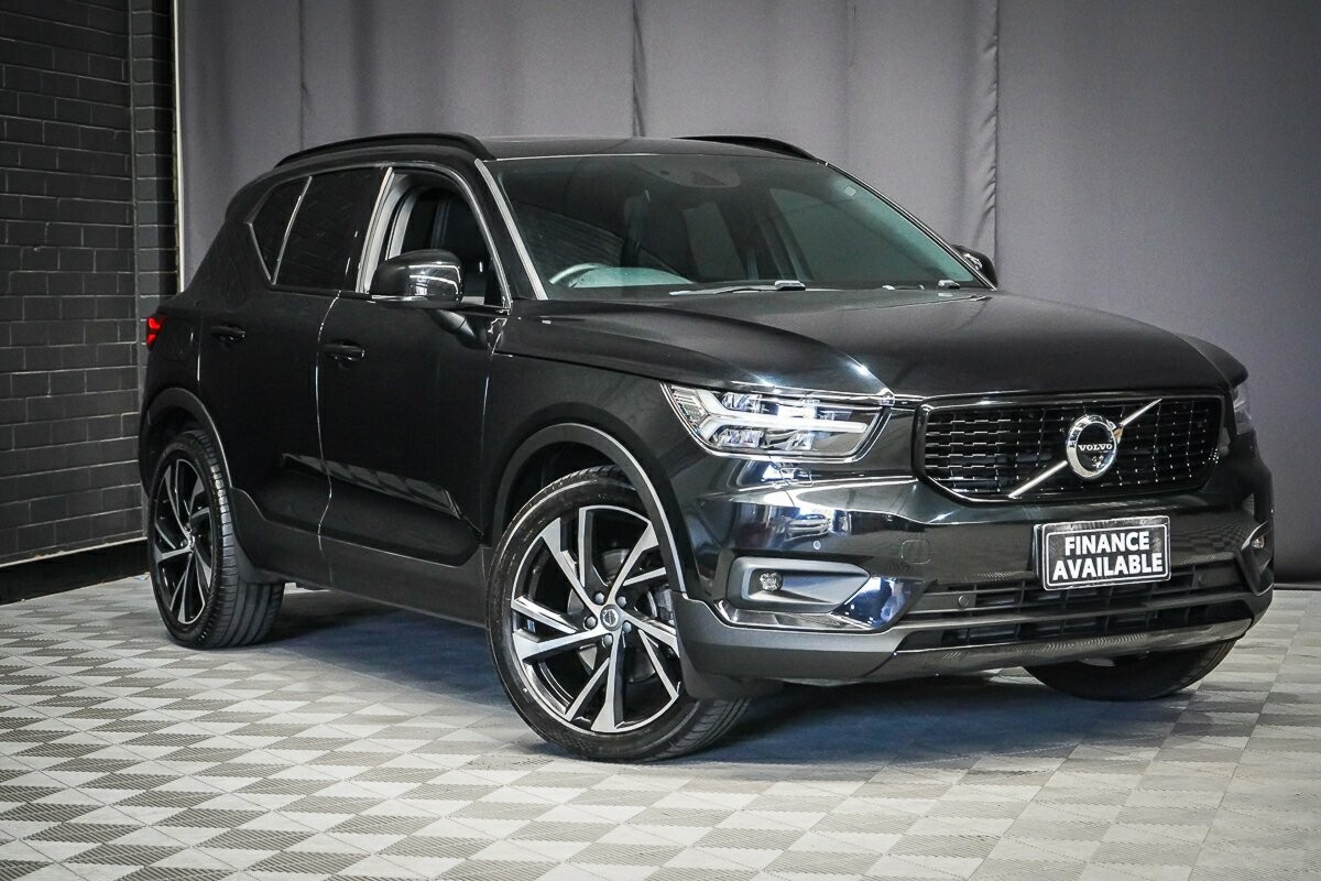 Volvo Xc40 image 1