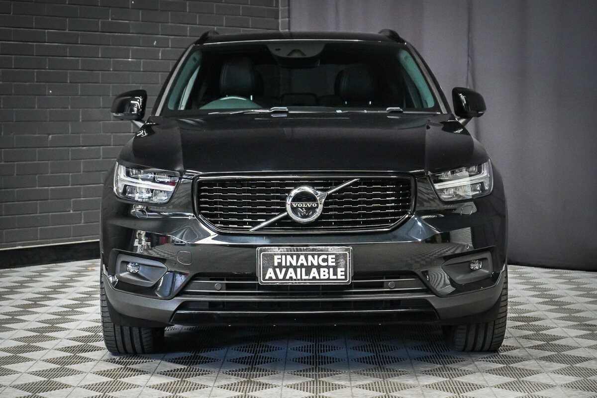 Volvo Xc40 image 3