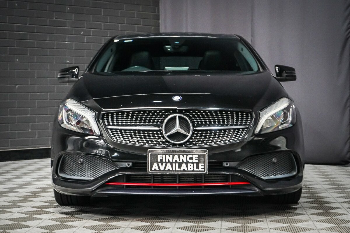 Mercedes Benz A-class image 3