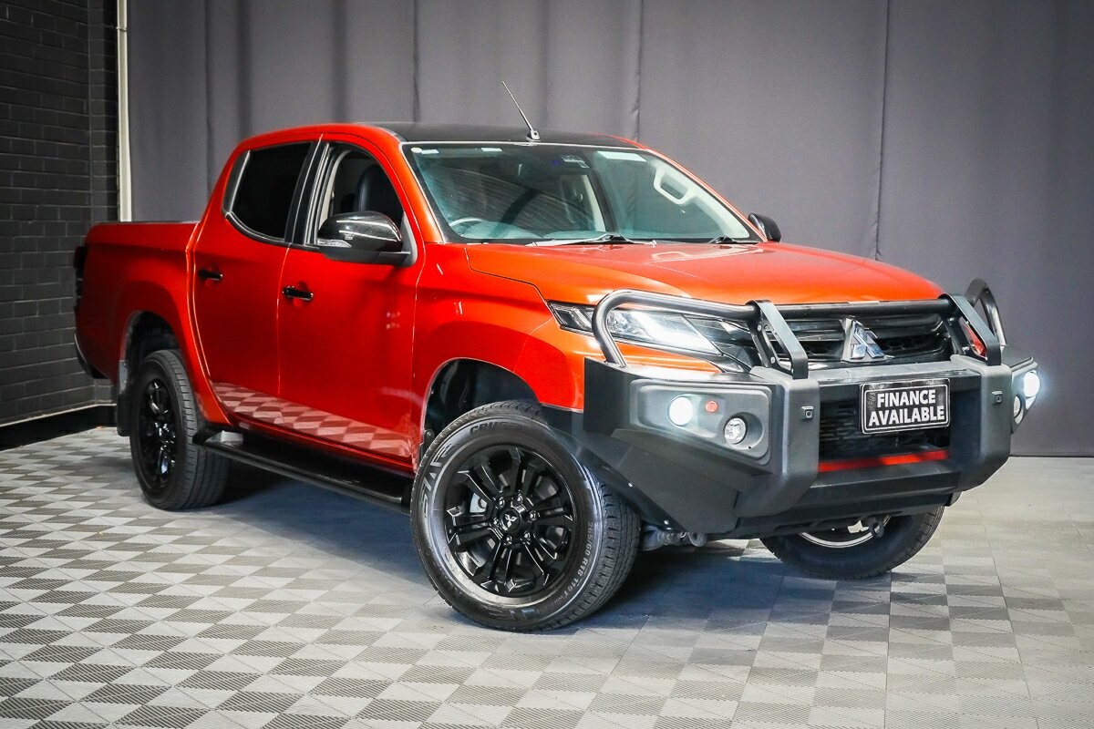 Mitsubishi Triton image 1