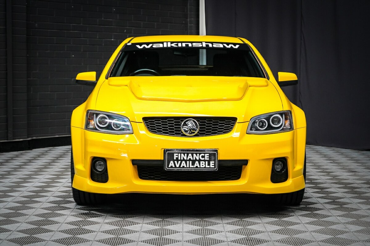 Holden Commodore image 3