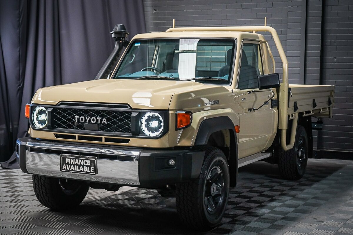 Toyota Landcruiser image 4