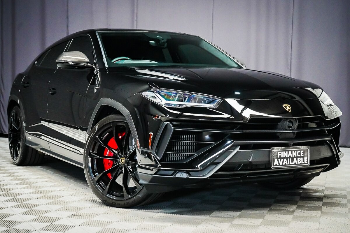 Lamborghini Urus image 1