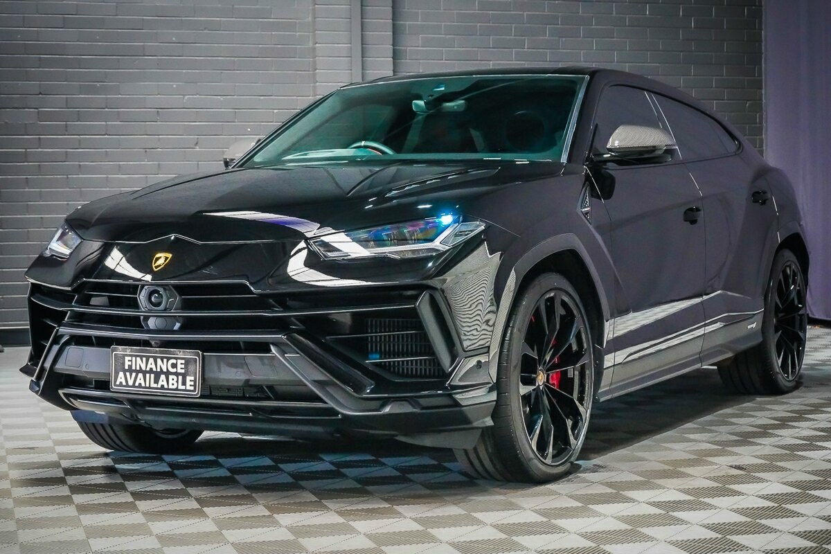 Lamborghini Urus image 4