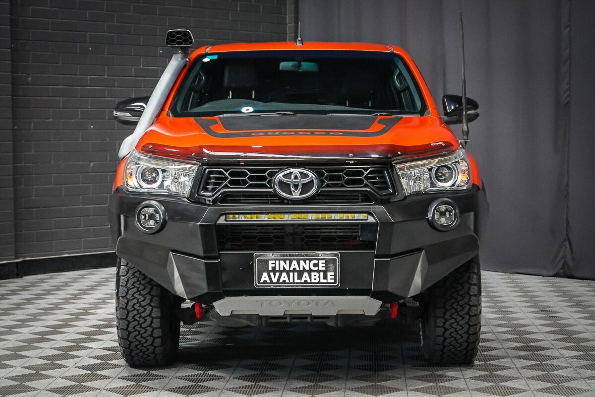 Toyota Hilux image 3