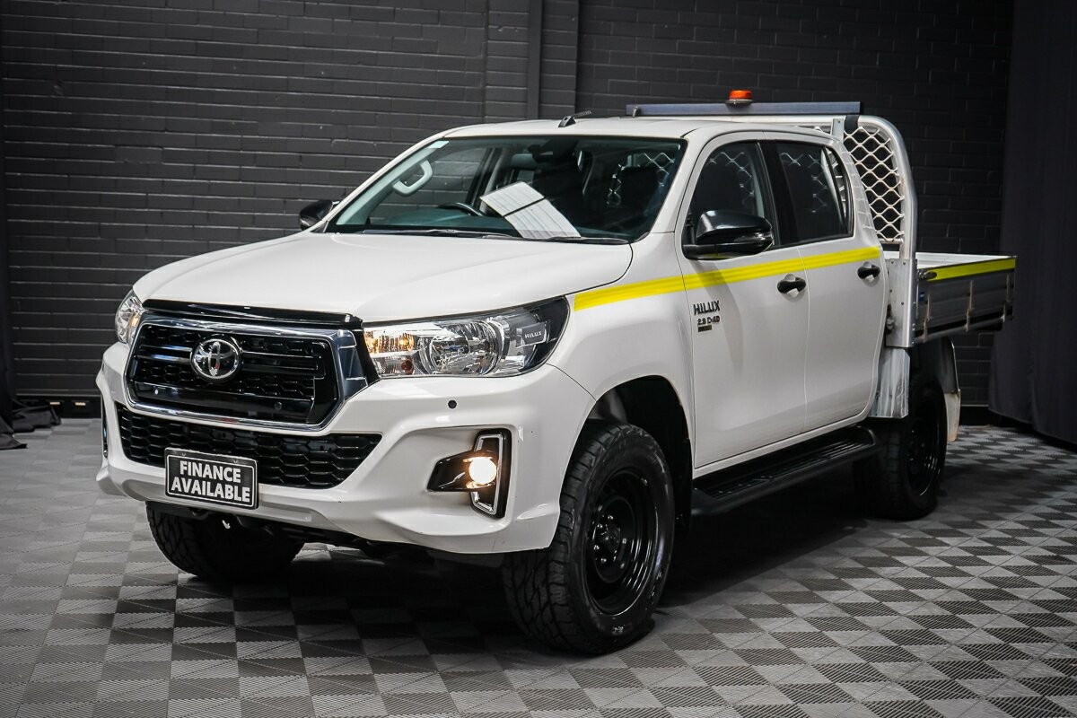 Toyota Hilux image 4