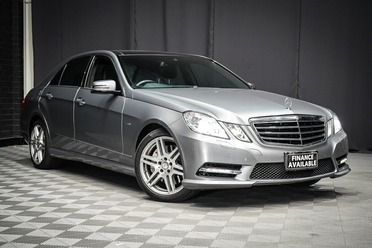 Mercedes Benz E-class image 1