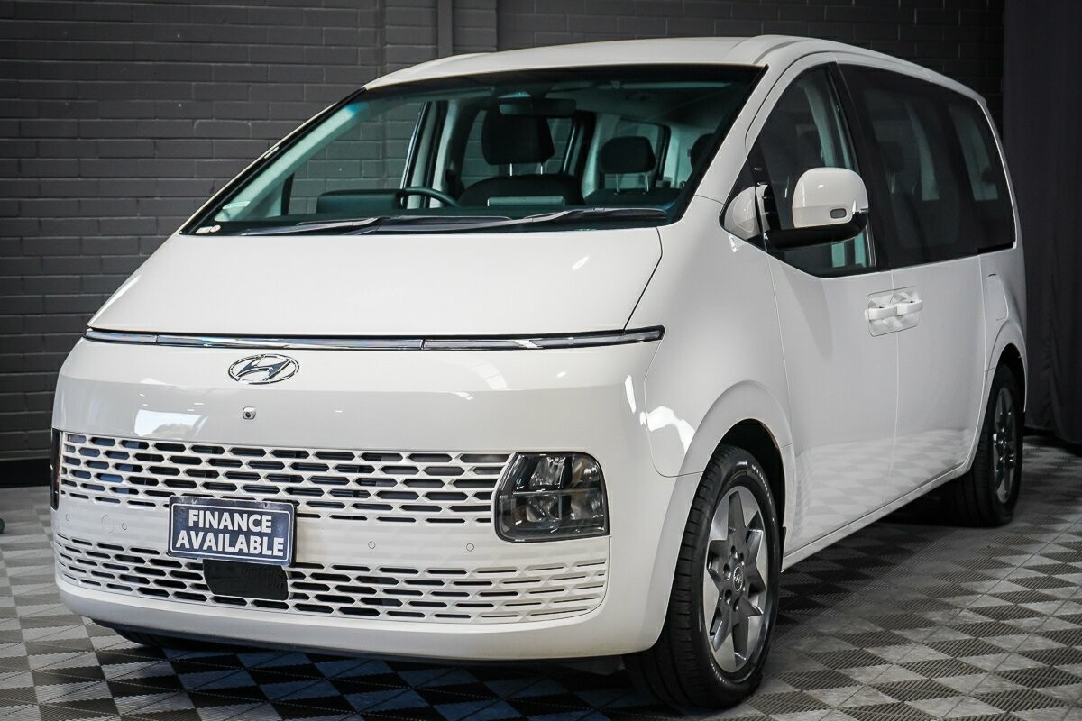 Hyundai Staria image 4