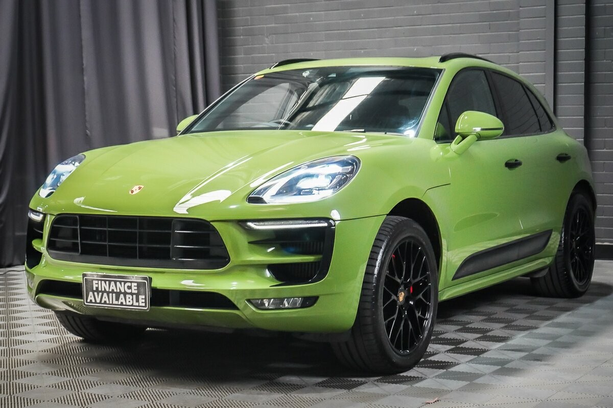 Porsche Macan image 4