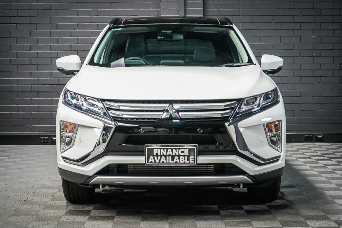 Mitsubishi Eclipse Cross image 3