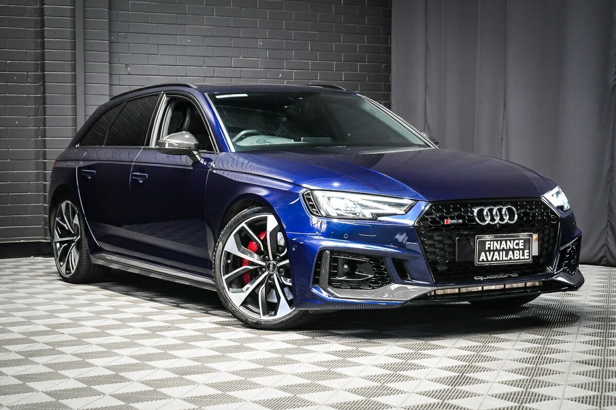 Audi Rs4 image 1