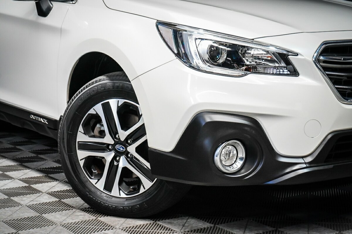 Subaru Outback image 2