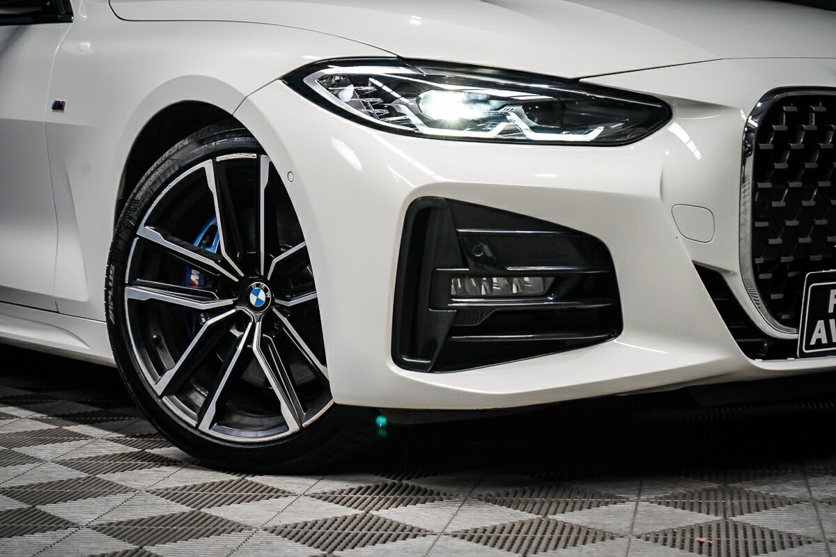 BMW 4 Series image 2