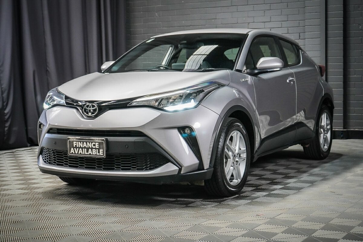 Toyota C-hr image 4