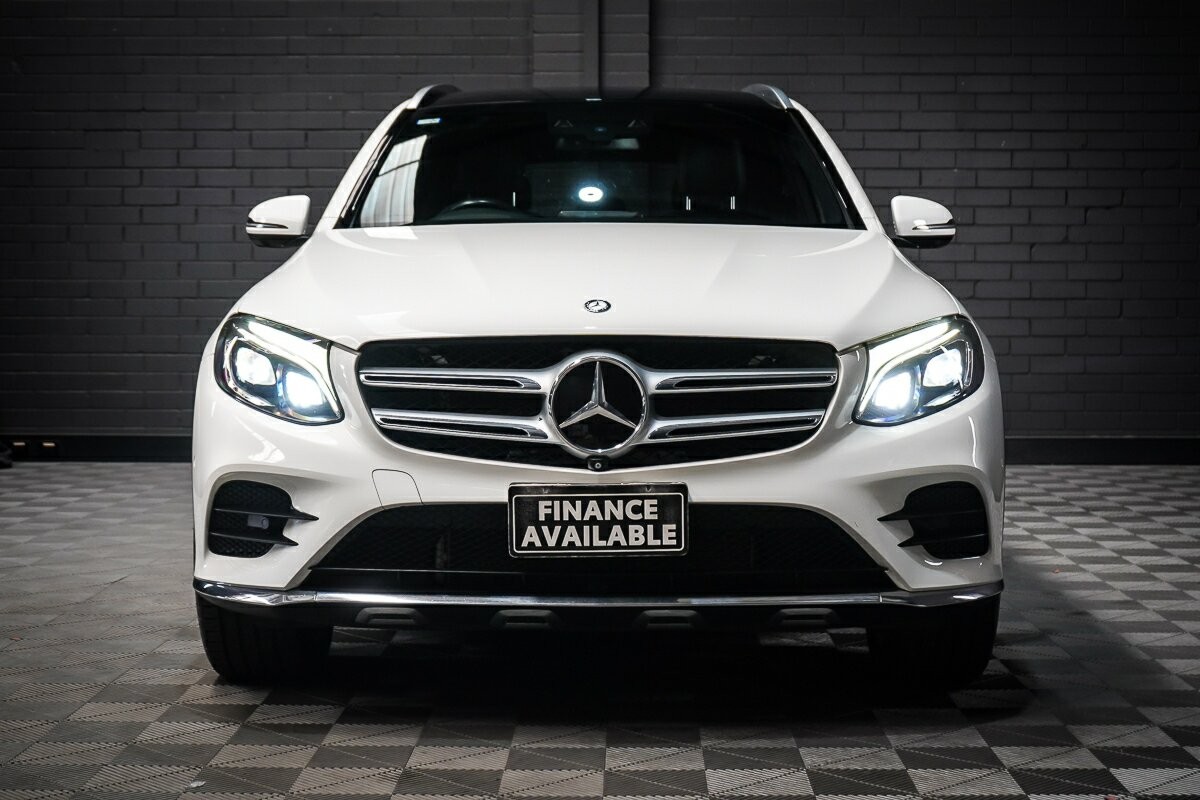 Mercedes Benz Glc-class image 3