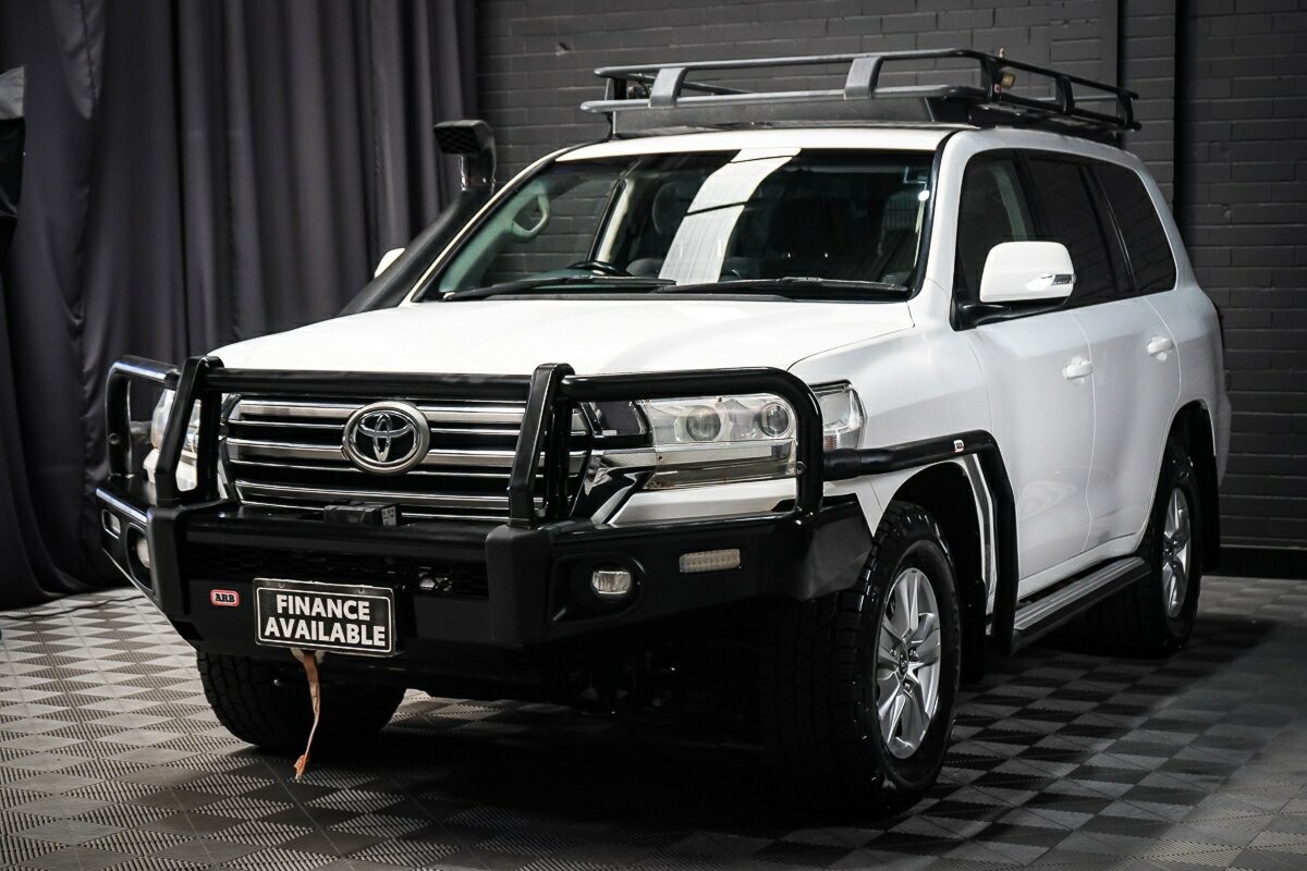 Toyota Landcruiser image 4